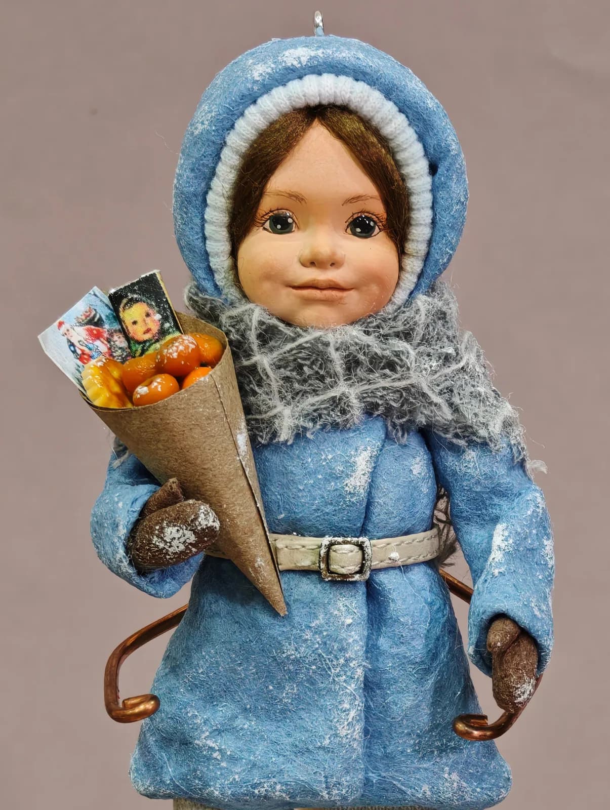 Ватная ёлочная игрушка «Ватная ёлочная игрушка Девочка с кульком, ретро СССР, ручная работа, Коллекционная, подарочная коробка, автор Дарья Краснокутская»