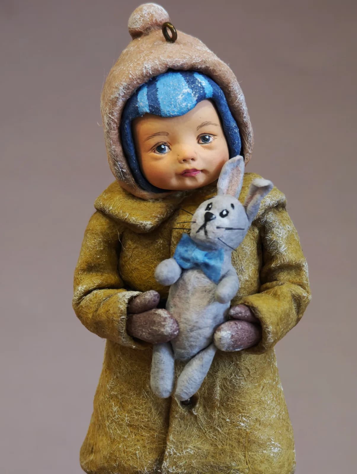 Ватная ёлочная игрушка «Коллекционная ватная ёлочная игрушка. Мальчик с зайкой, ретро СССР, ручная работа, подарок»