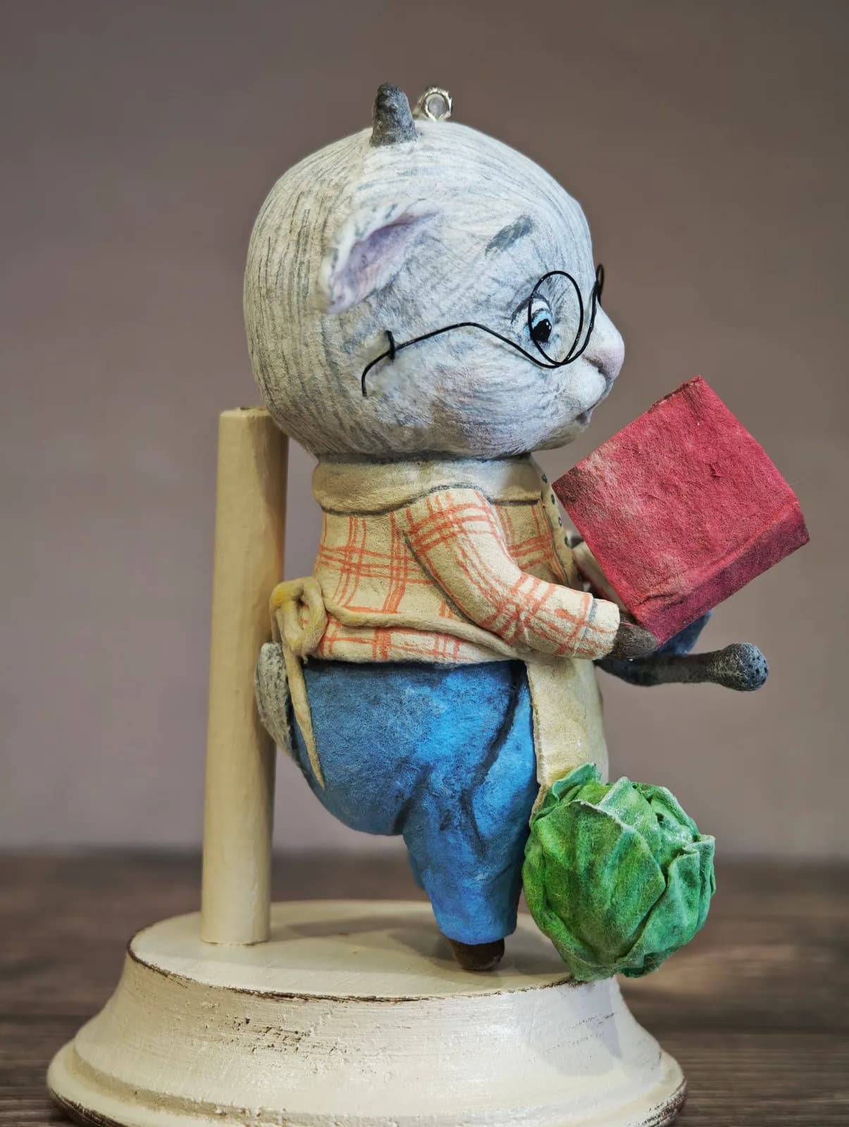 Ватная ёлочная игрушка «Коллекционная ватная ёлочная игрушка. Козлик-читатель, ретро СССР, ручная работа, подарок»