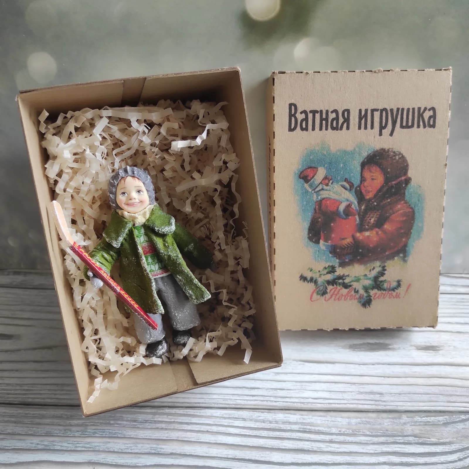 Ватная ёлочная игрушка «Ватная ёлочная игрушка хоккеист»