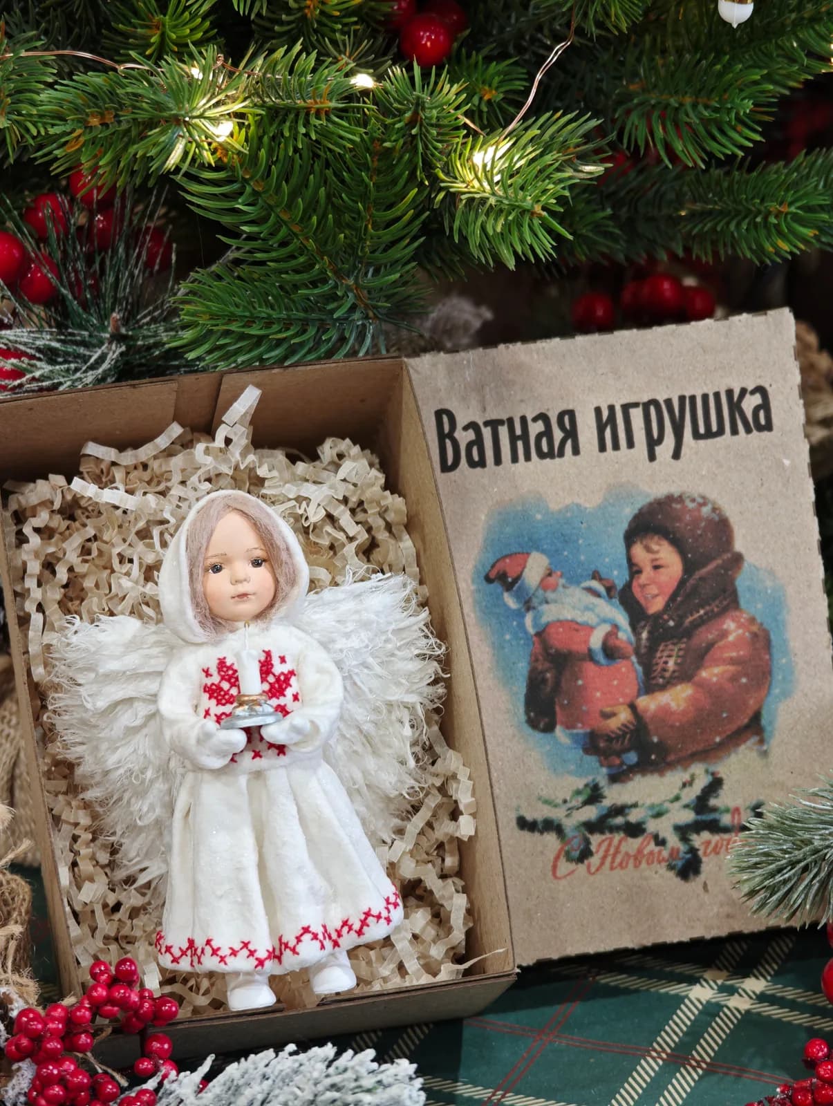Ватная ёлочная игрушка «Ёлочная игрушка из ваты Ангел, ручная вышивка крестом, ретро винтаж, ручная работа, автор Дарья Краснокутская»