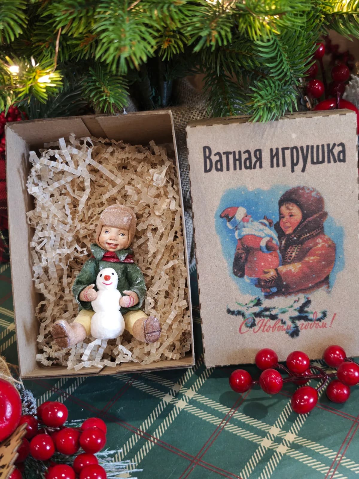 Ватная ёлочная игрушка «Ватная ёлочная игрушка Мальчик и снеговик, ретро СССР, ручная работа, коллекционная, подарочная коробка»
