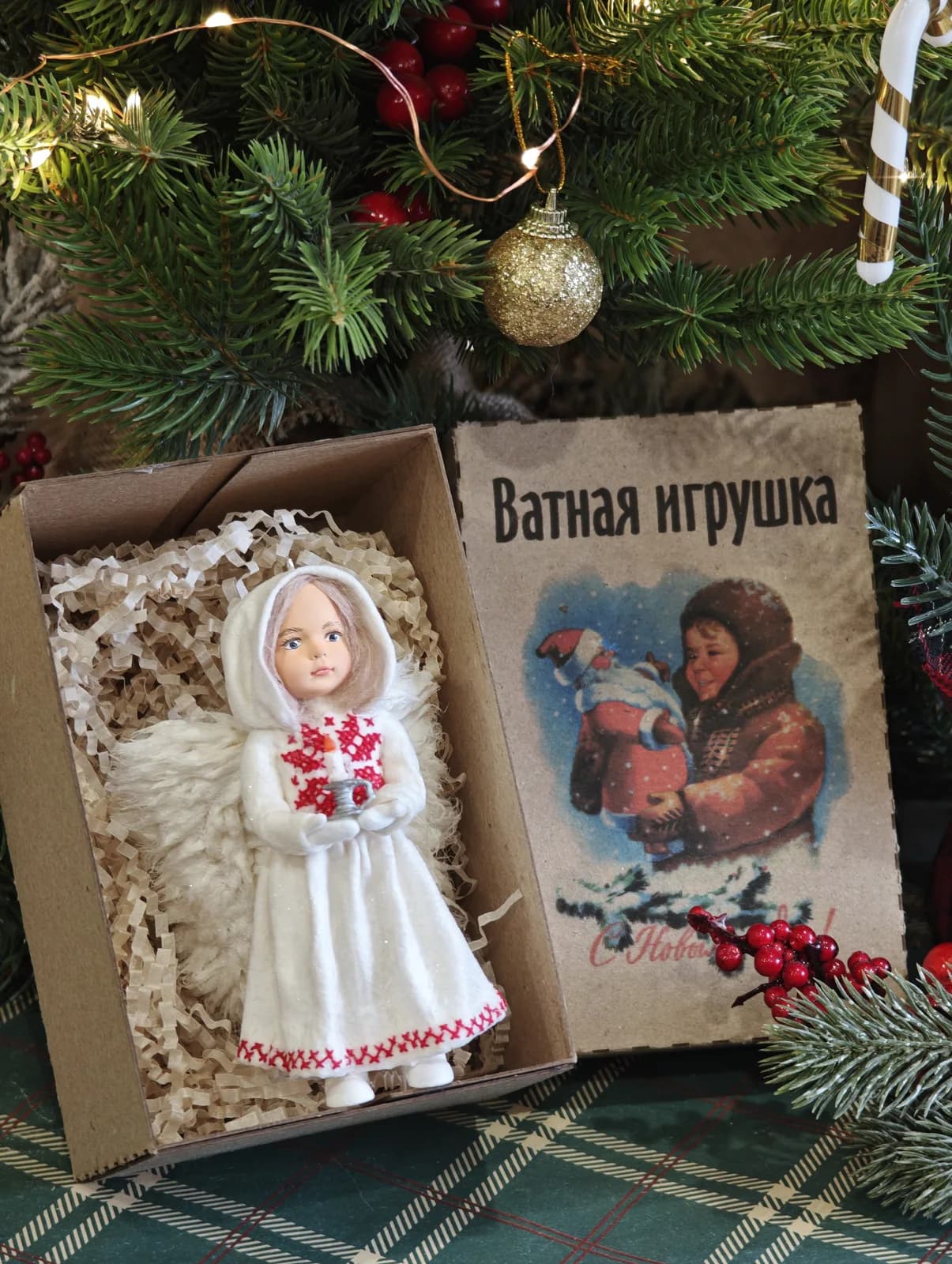 Ватная ёлочная игрушка «Коллекционная ватная ёлочная игрушка. Ангел со свечой. Ручная вышивка крестом, ретро СССР, ручная работа, подарок»