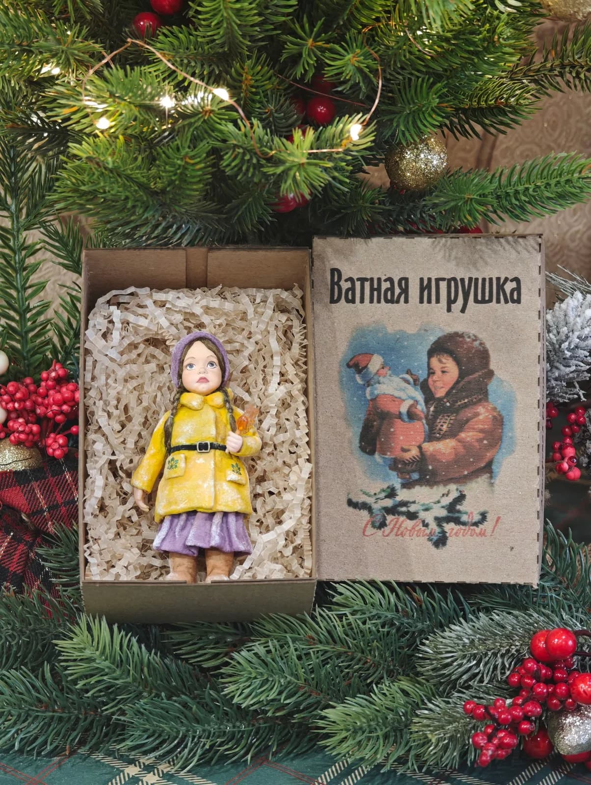 Ватная ёлочная игрушка «Коллекционная ватная ёлочная игрушка. Девочка с леденцом, ретро СССР, ручная работа, подарок»